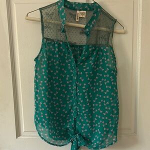 Forever 21 Green Tie Front Mandarin Collar Blouse